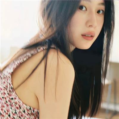 情迷画色封面